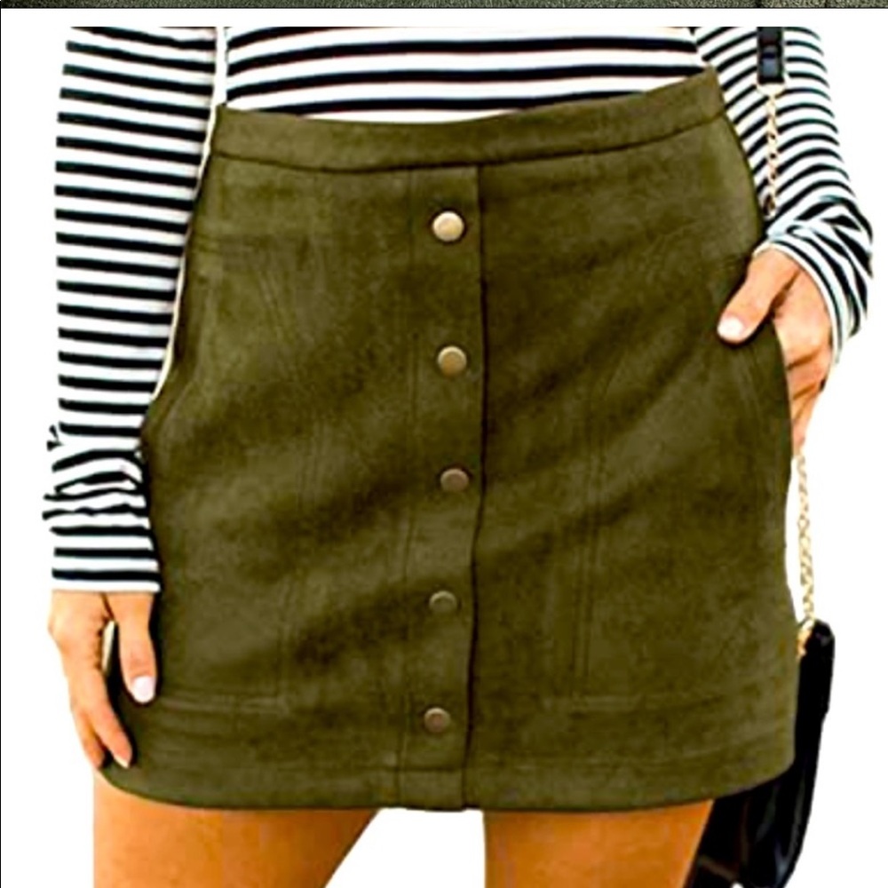 Abercrombie Olive Green Suede Button Front A-Line Mini Skirt